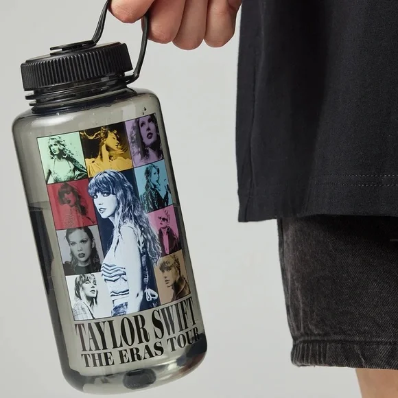 CONCERT MERCH - Taylor Swift The Eras Tour Water Bottle CONCERT MERCH - Taylor Swift The Eras Tour Water Bottle